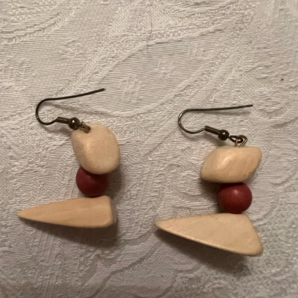 Wooden Bead Earrings set of 5 pairs. - Picture 5 of 6